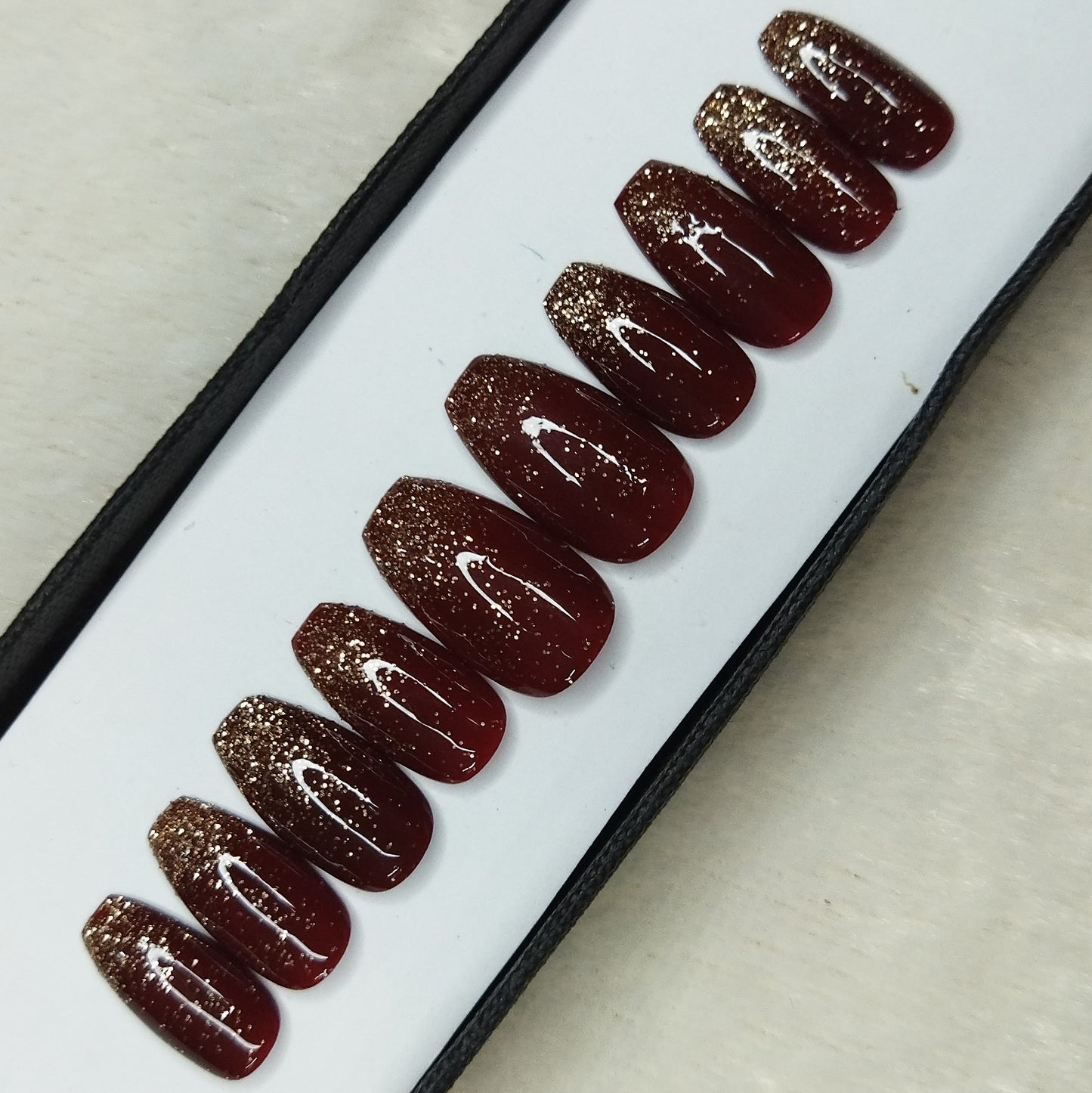 Glossy Maroon Glitter Ombre Print Press on Nails Set // 629