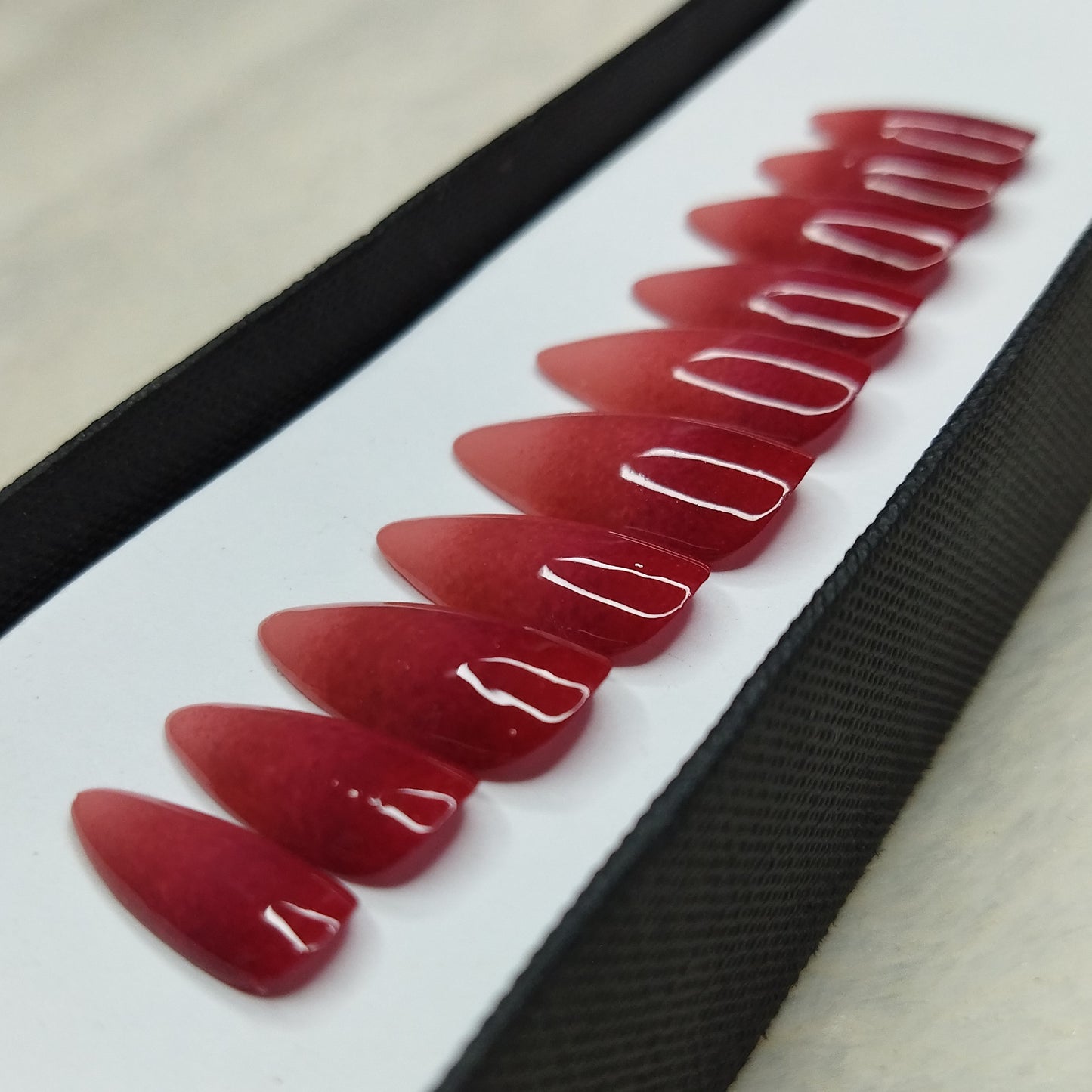 Glossy Light Pink & Red Ombre Press on Nails Set // 636