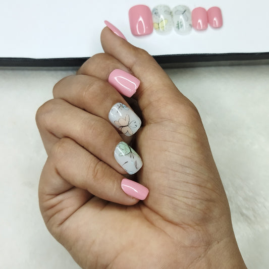 Glossy Light Pink Butterflies Press on Nails Set // 649