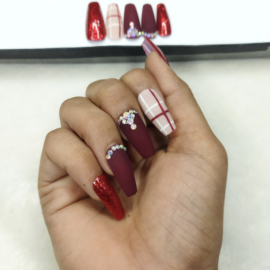 Matte Maroon Checkered Studded Press on Nails Set // 687