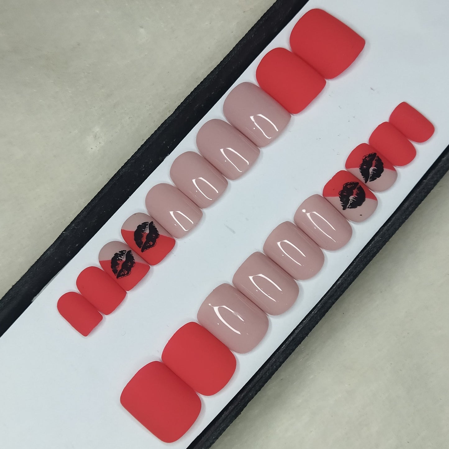 Valentine Collection: Matte Pink Kiss Press on Nails Set // 700