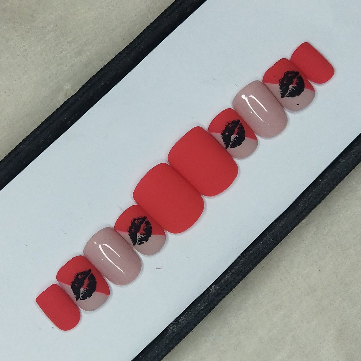 Valentine Collection: Matte Pink Kiss Press on Nails Set // 700