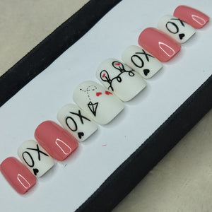 Valentine Collection: XOXO Heart Press on Nails Set //  728