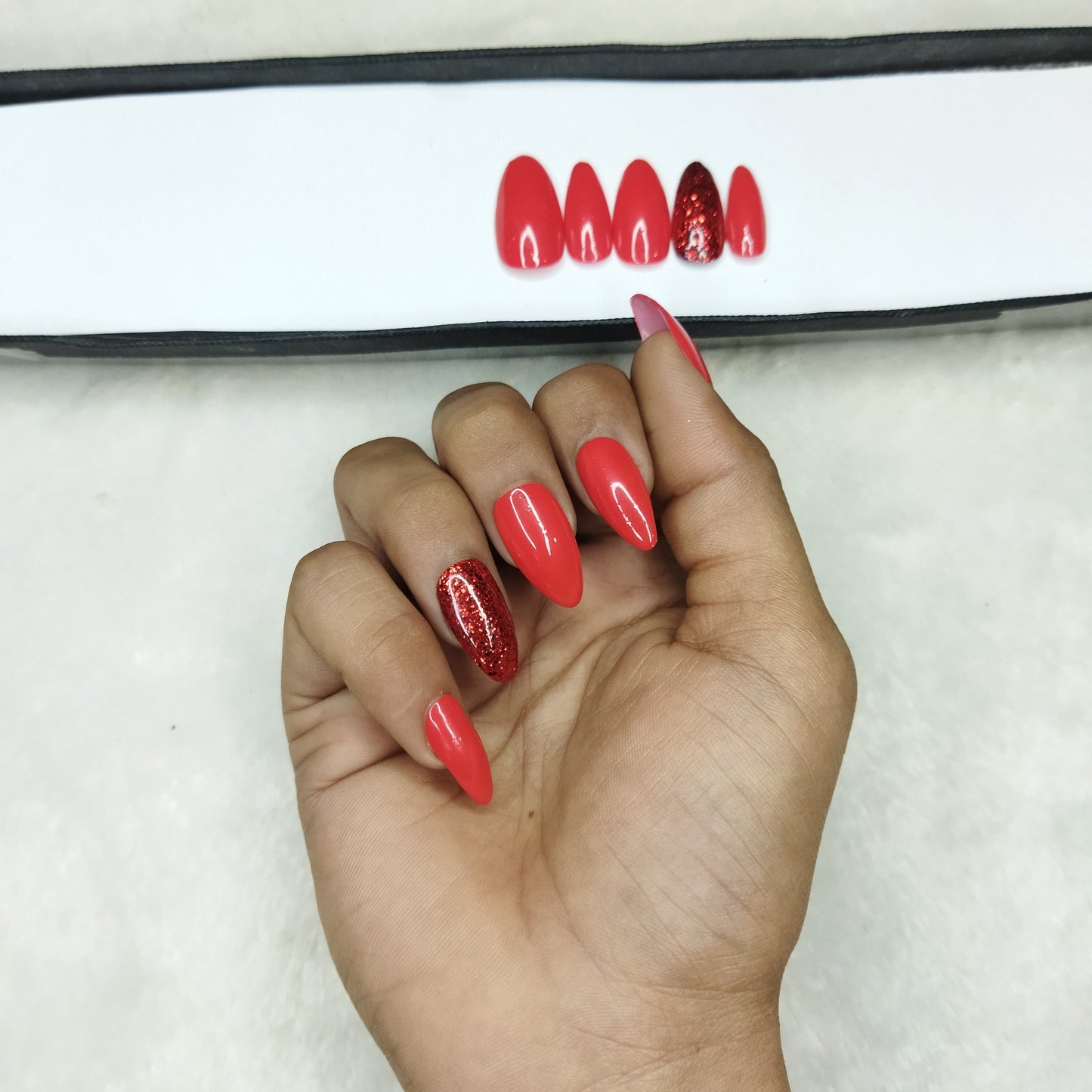 Glossy Red Glitter Press on Nails Set // 828