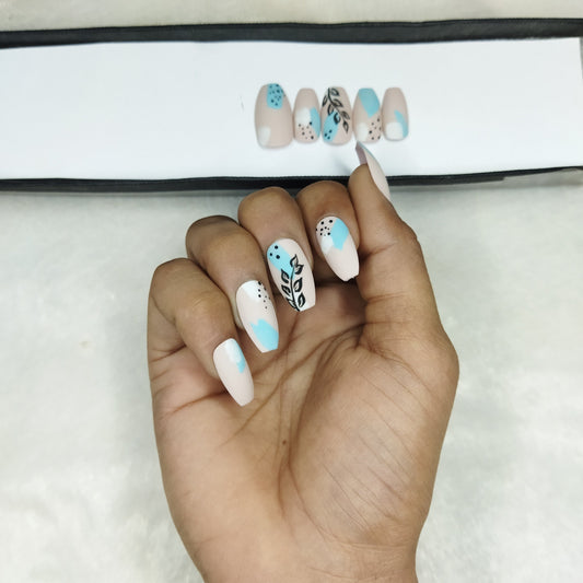 Matte Nude Abstract Print Press on Nails / Fake Nails / Artificial Nails Set // 800