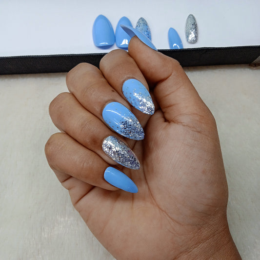 Glossy light Blue Glitter Ombre Press on Nails Set //940