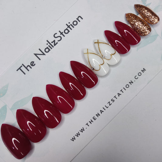 Glossy Plum Glitter Hearts Press on Fake Nails // tns700