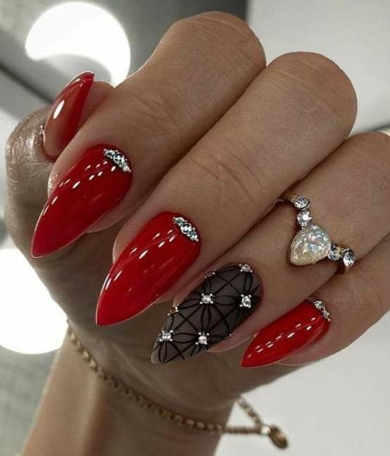 Glossy Red Studded Press on Fake Nails // tns508
