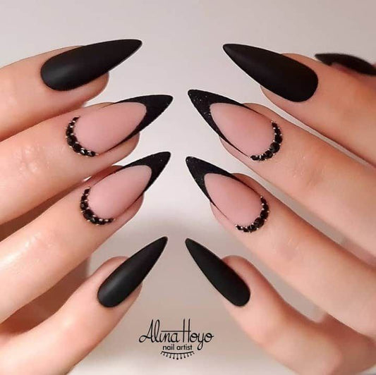 Matte Black Studded French Press on Nails Set // tns106