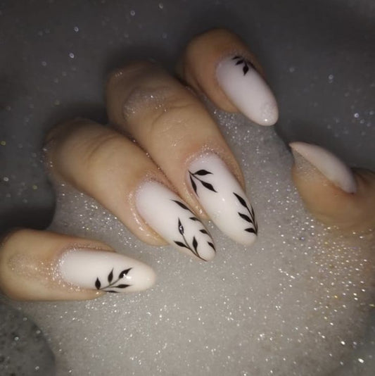 Matte Black Leaves Press on Nails // tns108